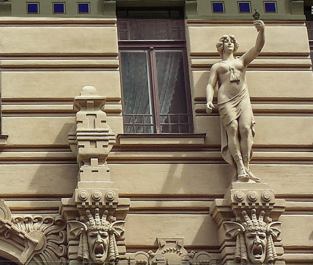 Riga, Alberta iela, Fasāžu renovācija